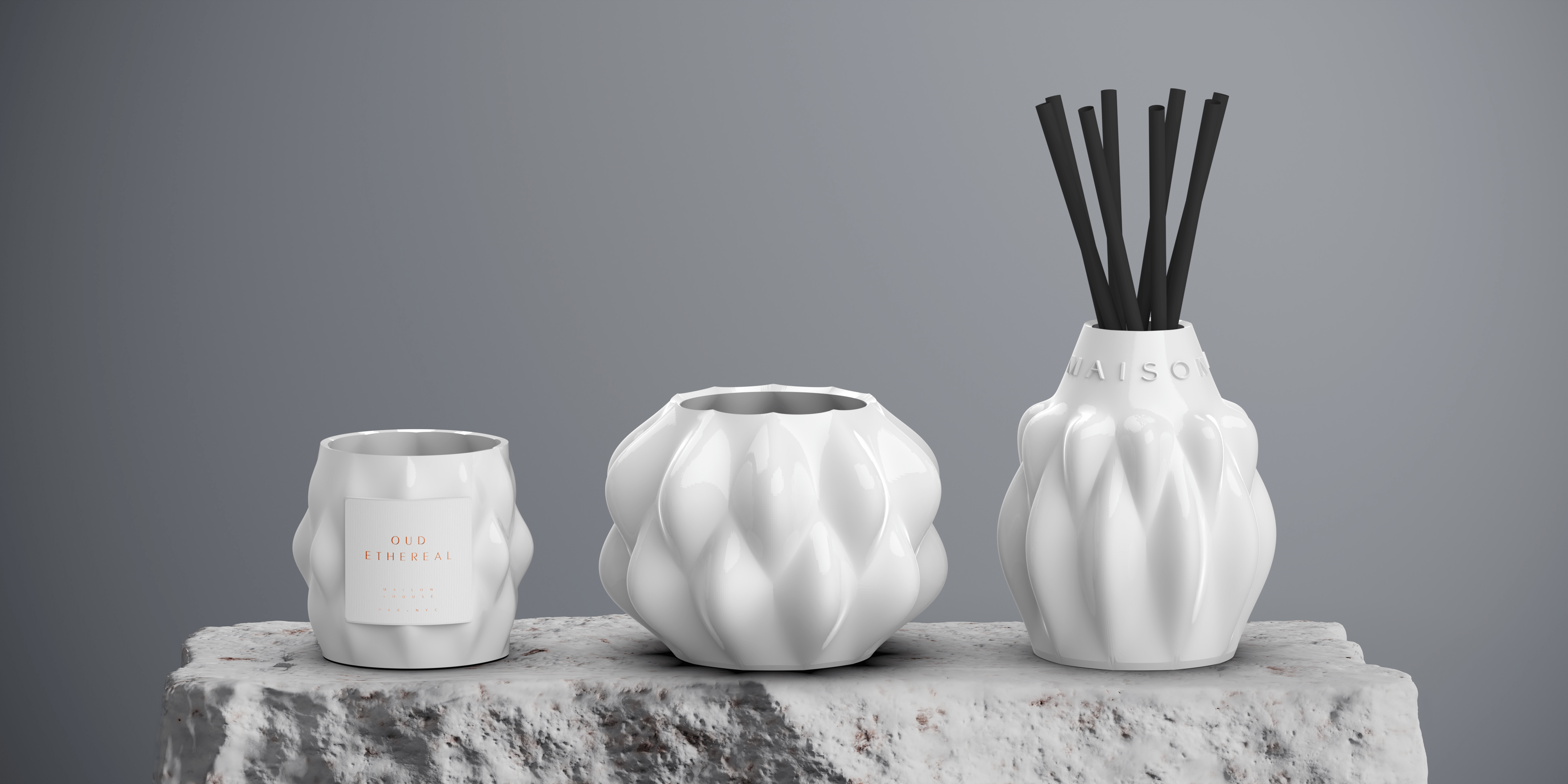 Maison House Tonka & Woods / Tonka et Bois French-Fragrance Candle in Porcelain